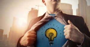 Superheroe bombilla.